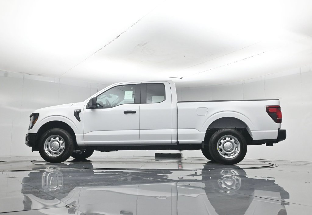 New 2026 Ford F150 XL RWD image 7