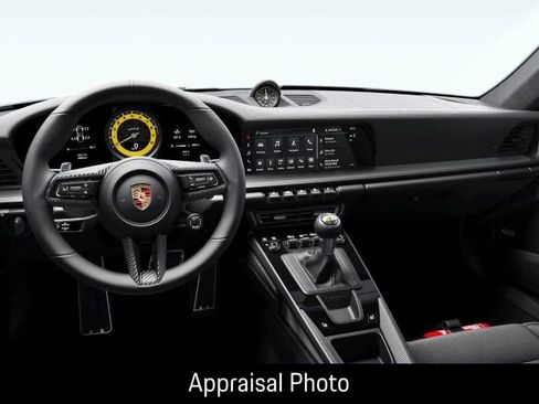 Certified 2022 Porsche 911 GT3 RWD image 5