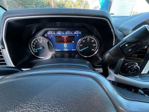 Certified 2022 Ford F150 XLT w/ Equipment Group 302A High image 17