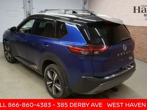 Certified 2023 Nissan Rogue SL w/ SL Premium Package image 4