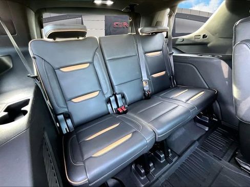 Used 2021 GMC Yukon AT4 w/ Technology Package image 29