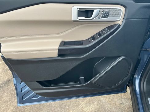 Used 2020 Ford Explorer Limited RWD image 11
