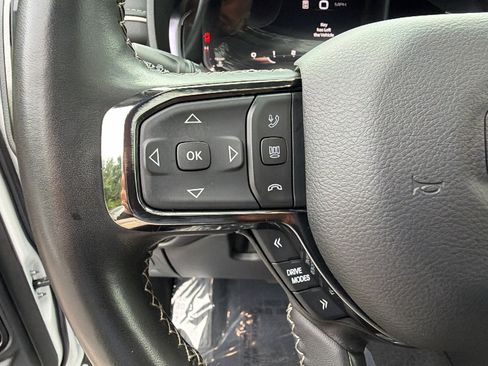 Used 2025 RAM 1500 Limited AWD/4WD image 29