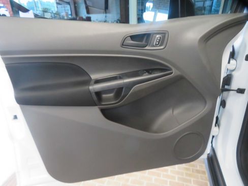 Used 2020 Ford Transit Connect XL FWD image 13
