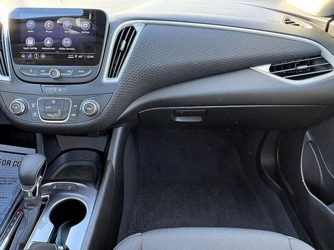 Certified 2024 Chevrolet Malibu LS image 14