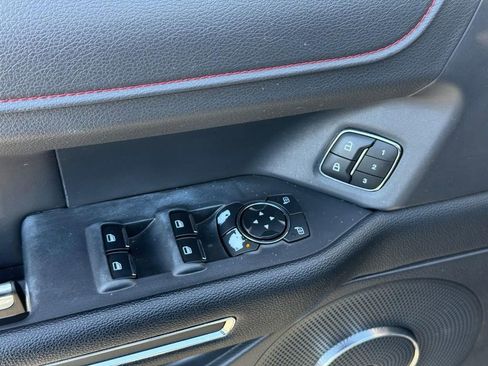 Used 2023 Ford Expedition Limited image 14