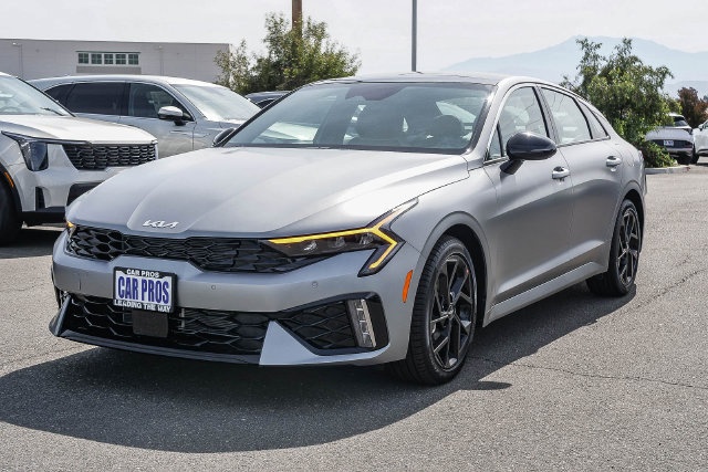 New 2026 Kia K5 GT-Line w/ GT-Line Premium Package FWD image 4
