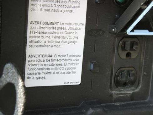 Used 2023 Ford F150 Raptor image 14