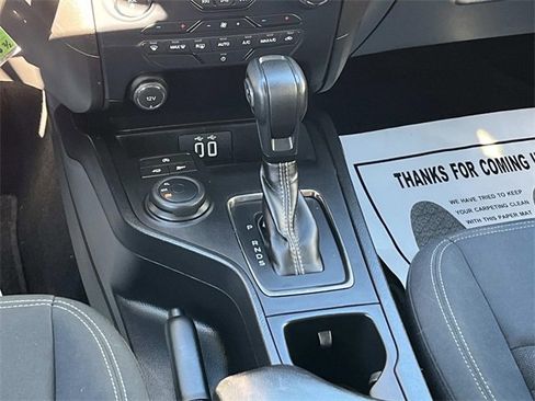 Used 2021 Ford Ranger XLT image 18