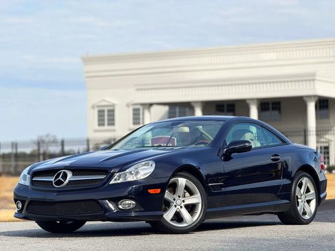 Used 2009 Mercedes-Benz SL 550 image 2
