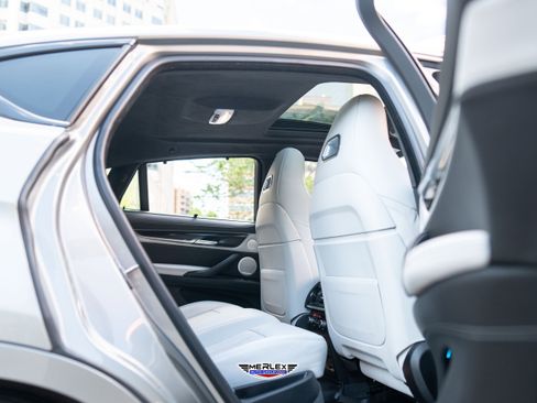 Used 2019 BMW X6 M w/ Executive Package AWD/4WD image 19