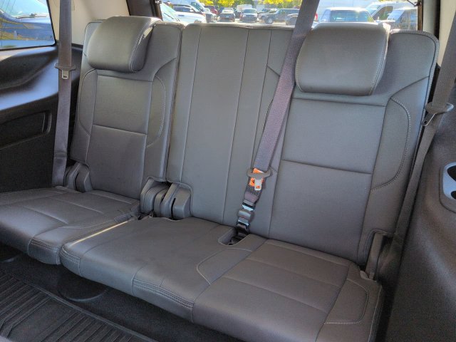 Used 2020 GMC Yukon Denali w/ Open Road Package RWD image 12