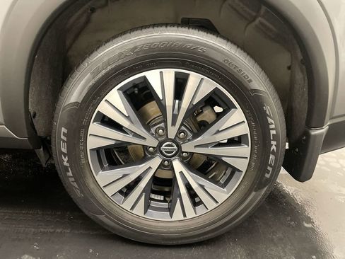 Used 2021 Nissan Rogue SV FWD image 26