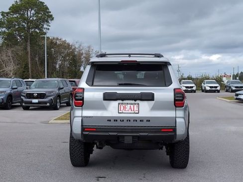 Used 2025 Toyota 4Runner TRD Off-Road Premium image 4