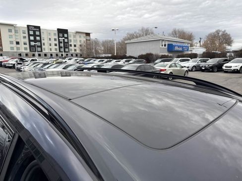 Used 2023 BMW X7 xDrive40i w/ Executive Package image 29