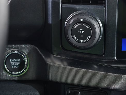 New 2026 Ford F250 Platinum image 30