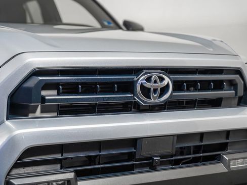 Certified 2025 Toyota 4Runner SR5 image 10