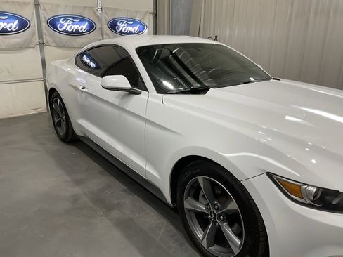 Used 2015 Ford Mustang Coupe w/ Equipment Group 051A image 4