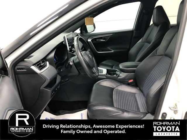 Used 2019 Toyota RAV4 XSE AWD/4WD image 10