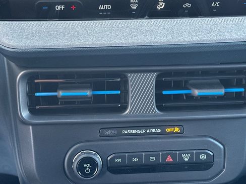 New 2026 Ford Maverick XLT image 27