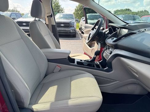 Used 2017 Ford Escape SE w/ Equipment Group 201A FWD image 23
