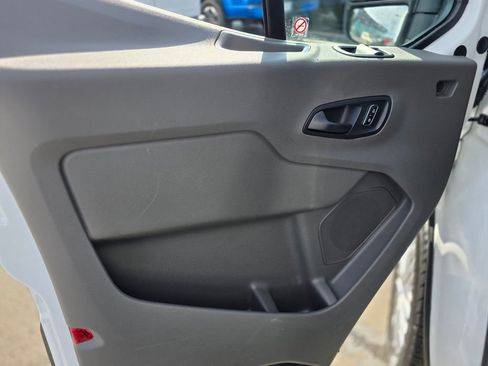 Used 2024 Ford Transit 250 Low Roof w/ Exterior Upgrade Package image 15