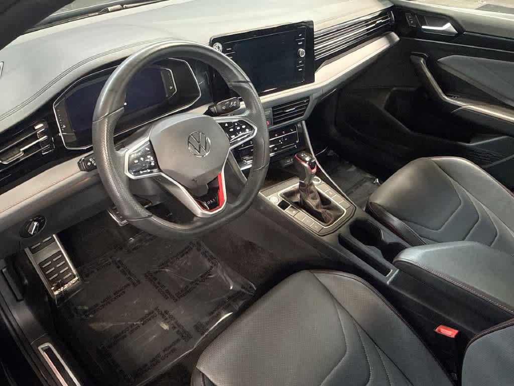 Certified 2025 Volkswagen Jetta GLI Autobahn FWD image 13
