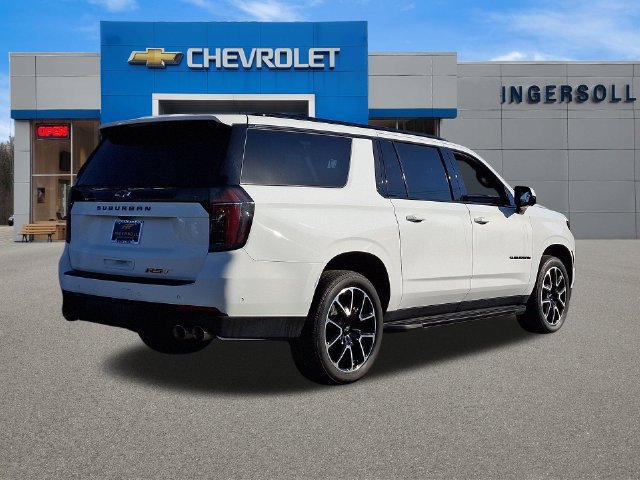 Used 2026 Chevrolet Suburban RST AWD/4WD image 26