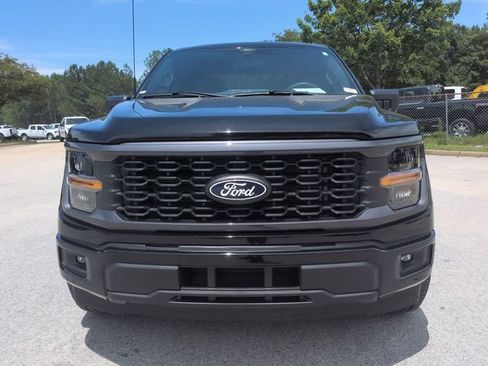 Used 2025 Ford F150 STX w/ Equipment Group 200A RWD image 9