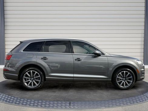 Used 2017 Audi Q7 3.0T Premium Plus AWD/4WD image 8