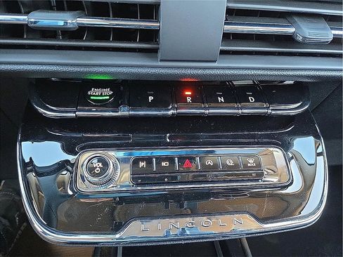 New 2026 Lincoln Corsair Premiere image 14