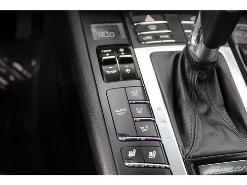 Used 2015 Porsche Macan S AWD/4WD image 32