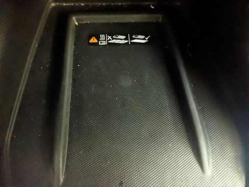 Used 2023 Chevrolet Traverse LT w/ LPO, Floor Liner Package image 25