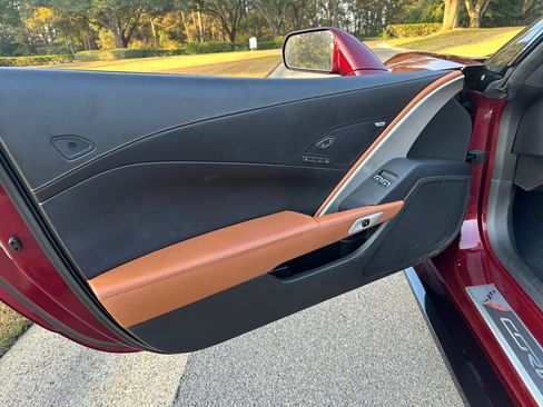 Used 2019 Chevrolet Corvette Grand Sport image 9