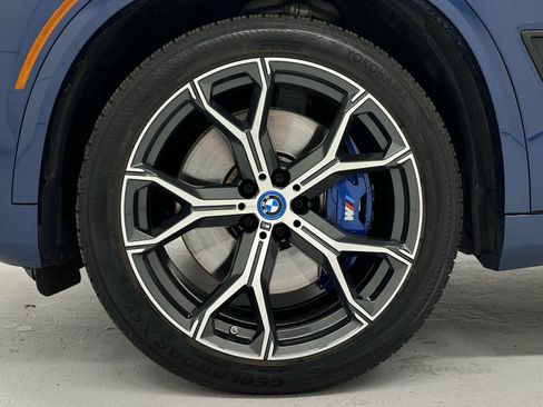Used 2022 BMW X5 xDrive45e w/ M Sport Package AWD/4WD image 9