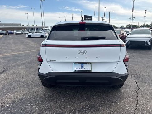 New 2026 Hyundai Kona SE FWD image 14