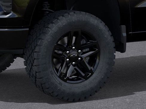 New 2026 Chevrolet Silverado 1500 Custom Trail Boss image 9