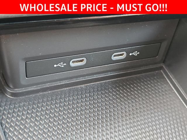 Used 2025 Volkswagen Atlas SEL AWD/4WD image 20