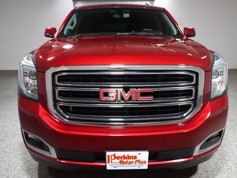 Used 2020 GMC Yukon SLE image 4