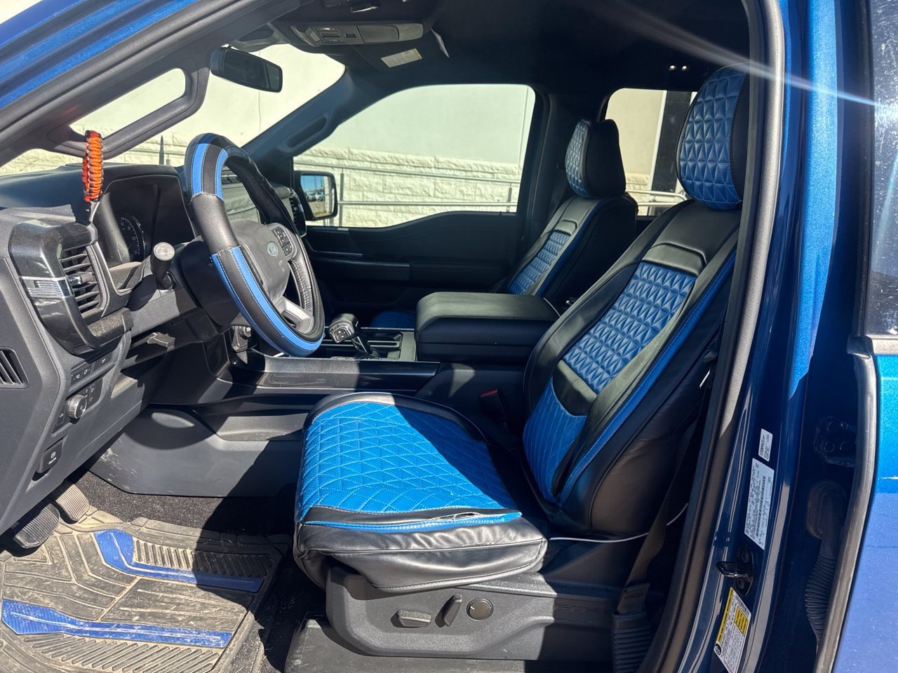 Used 2022 Ford F150 XLT w/ Equipment Group 302A High RWD image 9