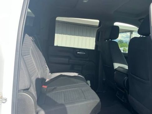 Used 2021 Chevrolet Silverado 2500 LT w/ Z71 Off-Road Package AWD/4WD image 28