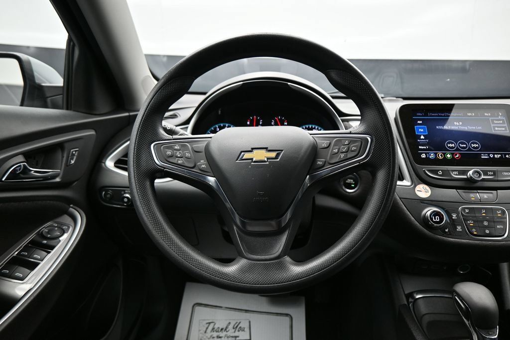 Used 2024 Chevrolet Malibu LT FWD image 15