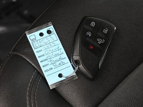 Used 2023 Chevrolet Silverado 1500 LT Trail Boss w/ LT Trail Boss Premium Package image 18