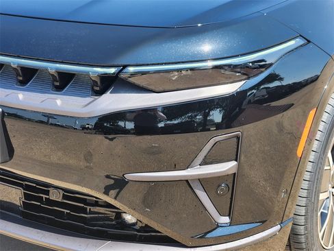 New 2025 Jeep Wagoneer S Limited image 5