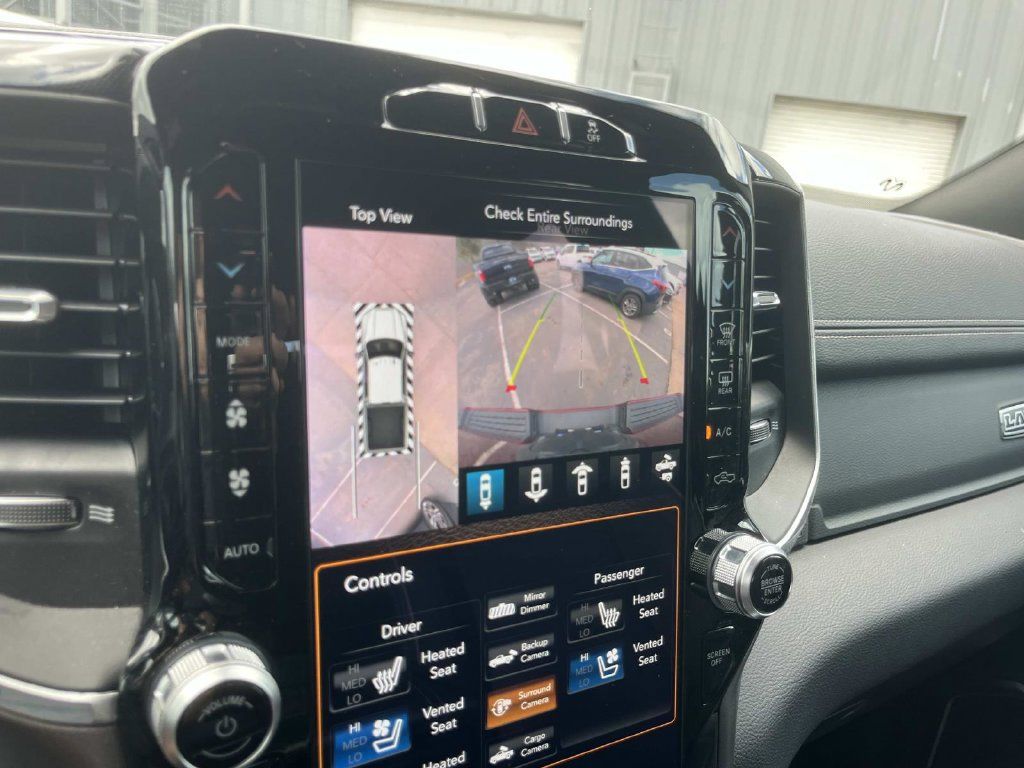 Used 2020 RAM 2500 Laramie w/ Night Edition AWD/4WD image 42