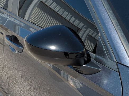 Used 2022 Honda Civic Sport image 12