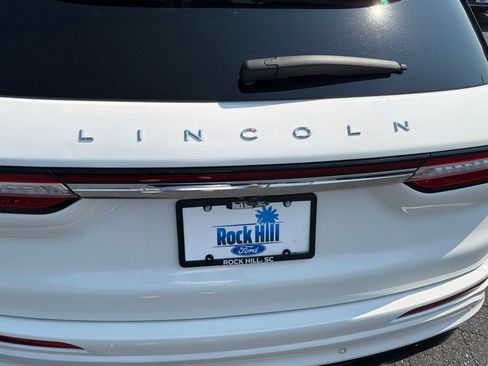 Used 2024 Lincoln Corsair Grand Touring AWD/4WD image 32