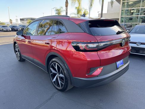 Used 2025 Volkswagen ID.4 Pro S image 8