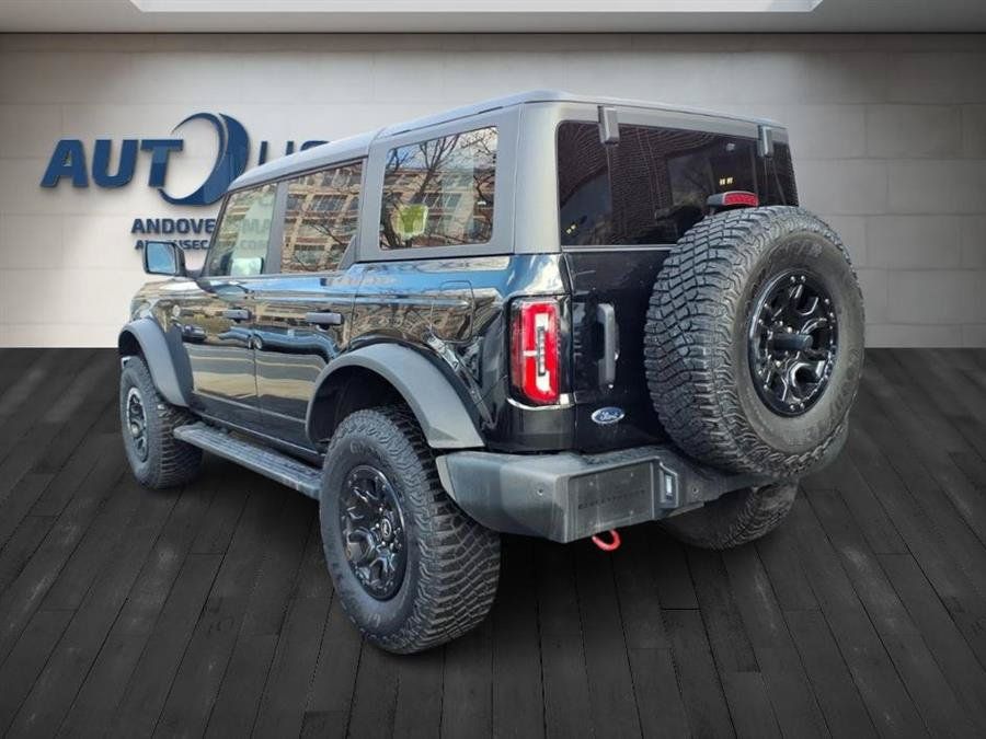 Used 2024 Ford Bronco Wildtrak AWD/4WD image 15