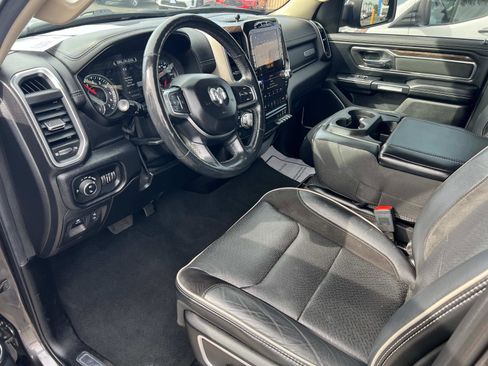 Used 2019 RAM 1500 Laramie image 5